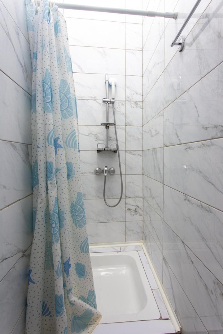 Pushkinskaya Street Apartment Kharkov Luaran gambar