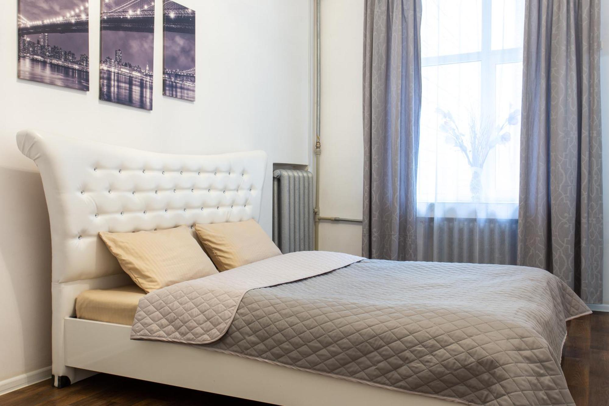 Pushkinskaya Street Apartment Kharkov Luaran gambar