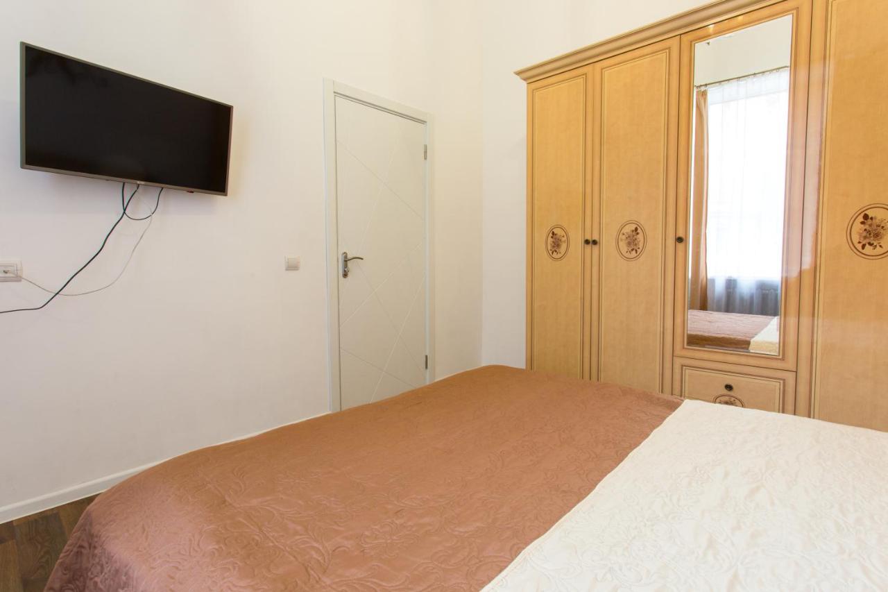 Pushkinskaya Street Apartment Kharkov Luaran gambar