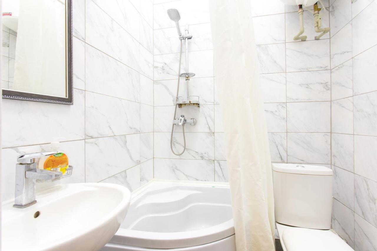 Pushkinskaya Street Apartment Kharkov Luaran gambar