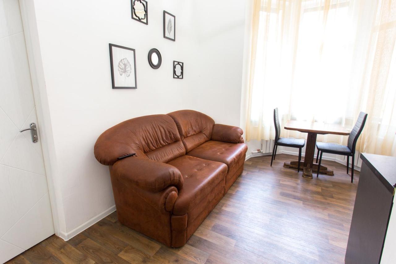 Pushkinskaya Street Apartment Kharkov Luaran gambar